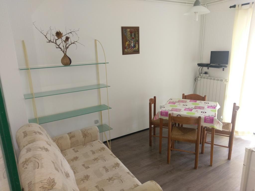 Apartments Ingrid Novigrad  Exterior photo